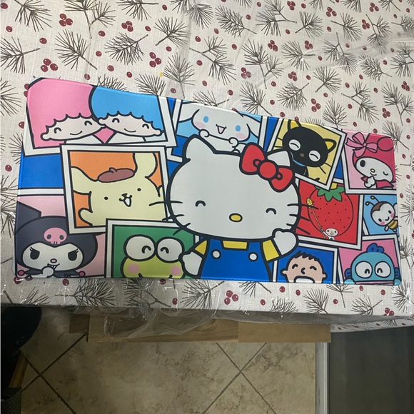 Hello kitty mouse pad - Picture 1 of 2